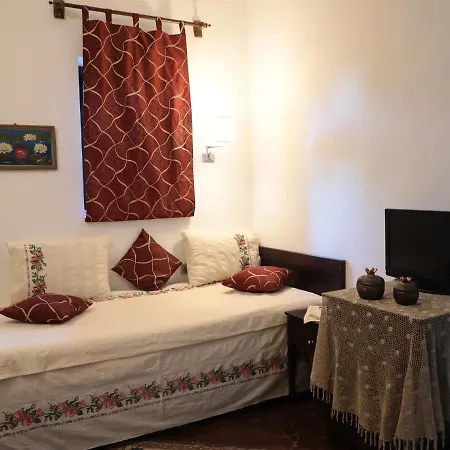 Otel Hadrianus Pansion Antalya