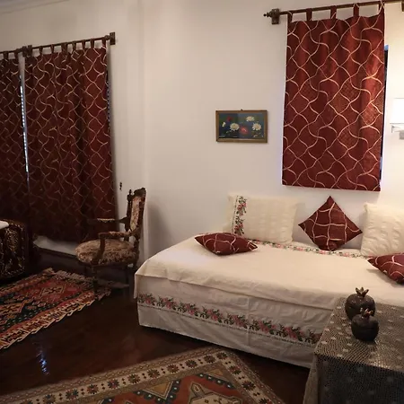 Hadrianus Pansion Otel 3*