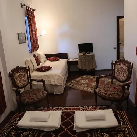 Hadrianus Pansion Otel 3*