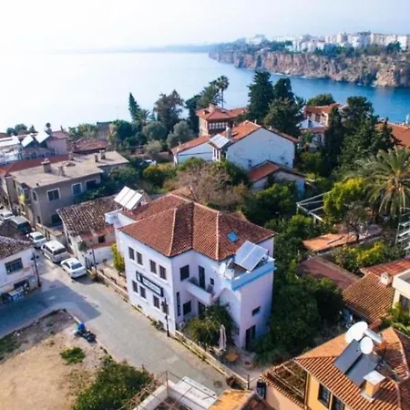 Otel Hadrianus Pansion Antalya