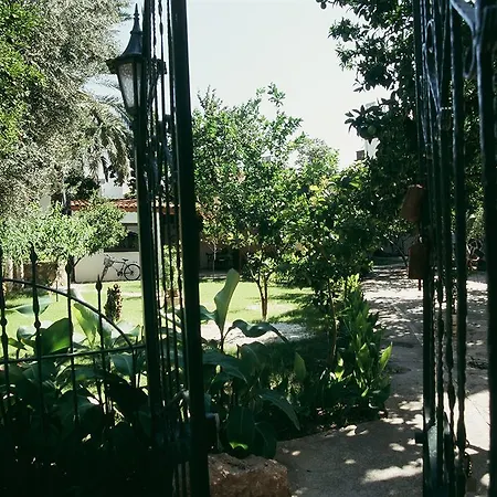 Otel Hadrianus Pansion